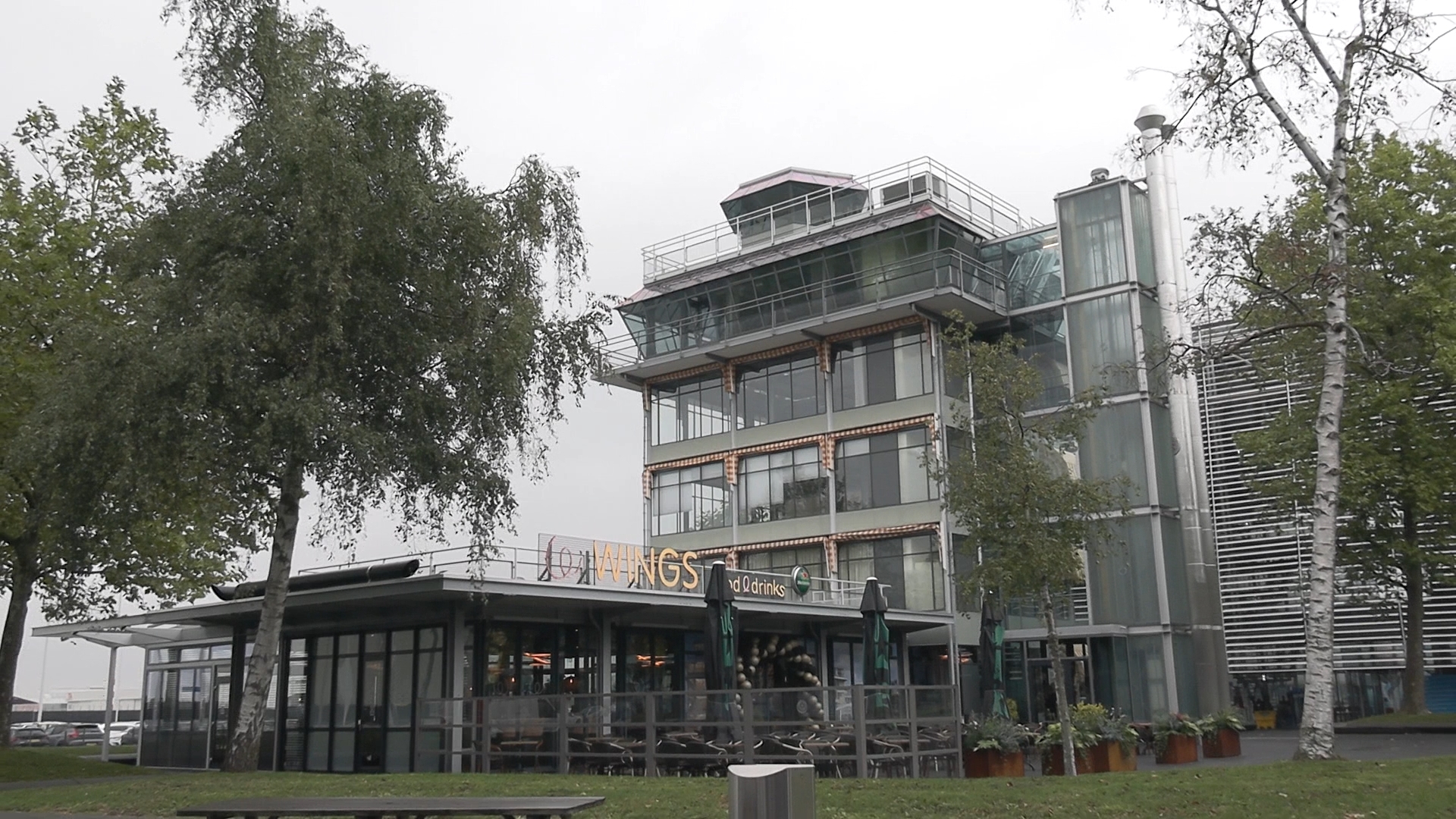 Oud Schiphol, midden in de toekomst